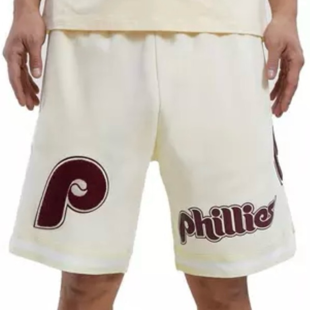 NWT Pro Standard Philadelphia Phillies Cooperstown Patch Cotton Shorts XL/Egg
